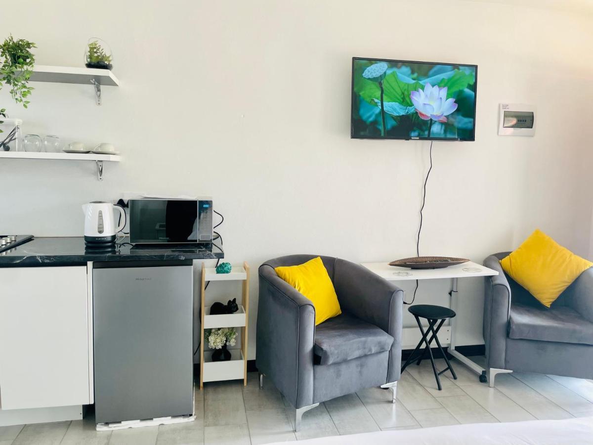 Moh Ville Guest House マセル エクステリア 写真